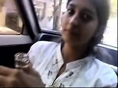 Indian Girl Gives Blowjob In The Car Drtuber